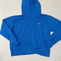 Sudadera, ha sido reportado por Qbuzz GD Groningen Peizerweg con iLost