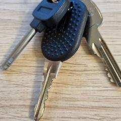 Keys / sleutels, iLost-i jakinarazi zaion moduan