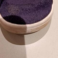 But, zgłoszono przez De Efteling przy użyciu iLost