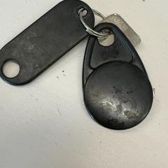 Clés, a été signalé par Het Amsterdamse Winterterras utilisant iLost