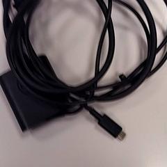 Nabíječka notebooku Zwart, jak nahlášeno Vrije Universiteit Amsterdam pomocí iLost