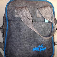 Lunchtasje, a été signalé par Qbuzz DMG utilisant iLost