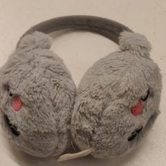 Oorwarmers がiLostで Het Amsterdamse Winterparadijs によって報告されました