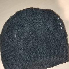 衣類 - Muts がiLostで Regio Antwerpen - Brussel によって報告されました