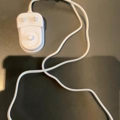 Caricatore per spazzolini da denti Weiß, come riportato da MEININGER Hotel Leipzig Hauptbahnhof utilizzando iLost