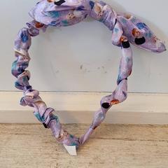 Hair band Frozen, as reported by DierenPark Amersfoort using iLost