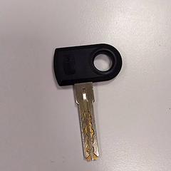 المفاتيح (متنوعة)، كما تم الإبلاغ عنه بواسطة Vrije Universiteit Amsterdam عبر iLost