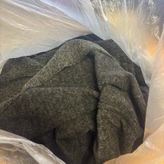 Arropa, gisa salatu by The Dominican iLost erabiliz