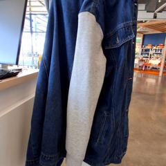 Veste Jean, a été signalé par IKEA Dijon utilisant iLost