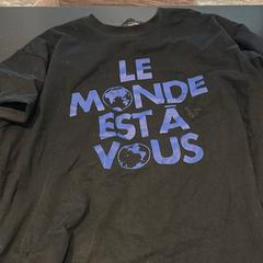 Chemises shirts, a été signalé par Van der Valk Hotel Amsterdam-Amstel utilisant iLost