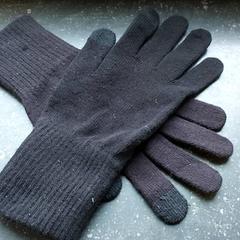 Clothing - Handschoenen, as reported by Regio Oost-Vlaanderen using iLost