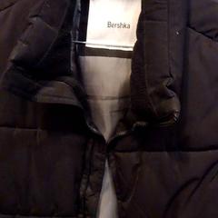 ジャケット がiLostで Leonardo Royal Hotel Amsterdam によって報告されました