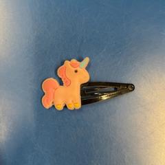 Pic à cheveux, a été signalé par IKEA福岡新宮 utilisant iLost