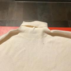 Blazer Creme, zoals gemeld door MEININGER Hotel Amsterdam City West met iLost