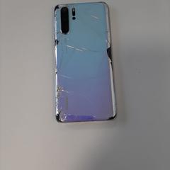 Mobiltelefon lila blau metallic Huawei, segundo informou Wilmering Brinkum usando iLost