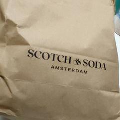 Vak Scotch & Soda Amsterdam, jak nahlášeno Centraal magazijn pomocí iLost