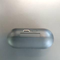 Électronique - Draadloze oortjes, a été signalé par Centraal magazijn utilisant iLost