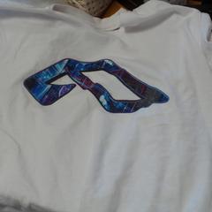 T-shirt, rapporterat av Carlton Beach Hotel med iLost