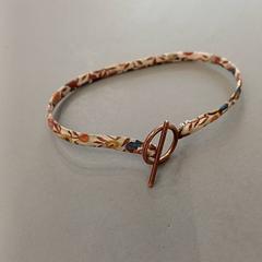 Karkötő, amint azt IKEA Nantes az iLost segítségével jelentette.