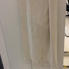 Šátek, jak nahlášeno HvA Amstelcampus pomocí iLost