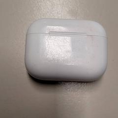 Custodia per airpods, come riportato da Connexxion Haarlem IJmond utilizzando iLost