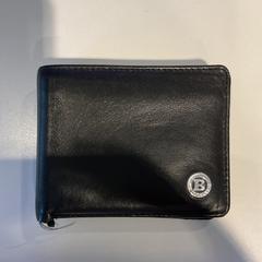 Peněženka Deşliu, Roemenië, jak nahlášeno Gemeente Amsterdam pomocí iLost