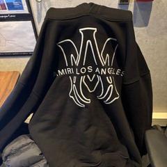 Tröja zwart, rapporterat av Haven Hotel Rotterdam med iLost