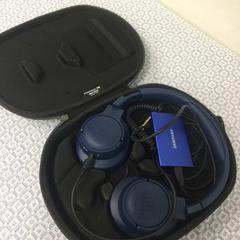 Cuffia Gevonden in kk 8.05, come riportato da TivoliVredenburg utilizzando iLost