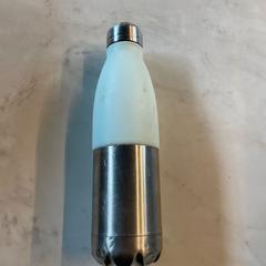 Garrafa para beber | Congrescentrum 1931, como reportado por Libéma Beurzen en Evenementen utilizando o iLost