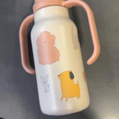 Drinking bottle Roze met dieren, as reported by Burgers' Zoo using iLost