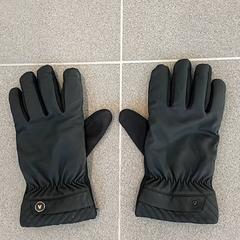 Handschoenen zwart, jak nahlášeno Centraal magazijn pomocí iLost