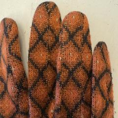 İLost kullanarak GVB tarafından bildirildiği gibi Eldiven