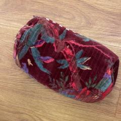 Pouzdro & Polštář, jak nahlášeno GVB pomocí iLost