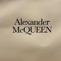 Purchase alexander mcqueen alexander mcqueen, as reported by Designer Outlet Roermond using iLost