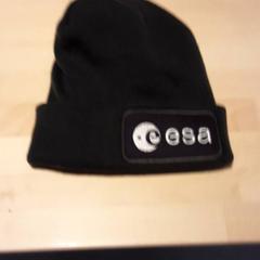 ビーニー がiLostで LUMC によって報告されました