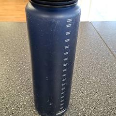 Copa per beure, segons ha informat Connexxion Amstelveen mitjançant iLost