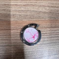 Bag holder holder, ako bolo nahlásené Vrije Universiteit Brussel (VUB) pomocou iLost