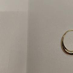 Náušnice or, jak nahlášeno IKEA Clermont Ferrand pomocí iLost