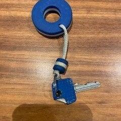Sleutelhanger met  sleutel, zoals gemeld door Gemeente Heemstede met iLost
