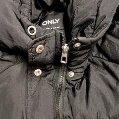Jacket, as reported by Vrije Universiteit Brussel (VUB) using iLost