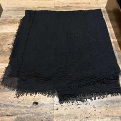 Šátek Zwart, jak nahlášeno Van der Valk Spier-Dwingeloo pomocí iLost