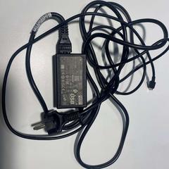 Adapter HP 65W USBC, som rapportert av Cursus en vergadercentrum Domstad ved bruk av iLost