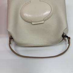 작은 주머니, iLost를 사용하여 IKEA新三郷에 보고됨