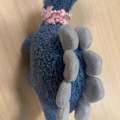 Peluxea Dino, gisa salatu by Pathé Amsterdam Noord iLost erabiliz