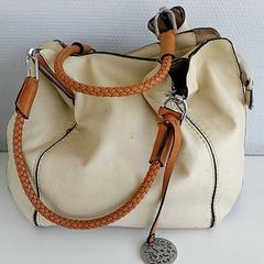 Taška - Handtas SERWAAH, jak nahlášeno Centraal magazijn pomocí iLost