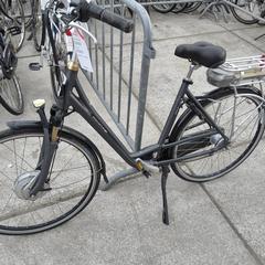 Damesfiets staccato elektrische grijs がiLostで Stadswerk072 によって報告されました