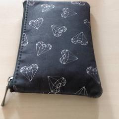 Wallet - Yamina, as reported by Centraal magazijn using iLost