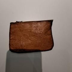 Påse Bruin, rapporterat av IKEA Wilrijk med iLost