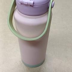 Botella para beber, ha sido reportado por Qbuzz GD Groningen Peizerweg con iLost