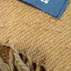 Szal, zgłoszono przez IKEA Gent przy użyciu iLost